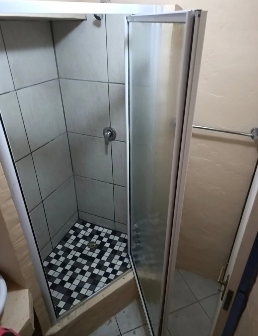 To Let  Bedroom Property for Rent in Reebok Western Cape